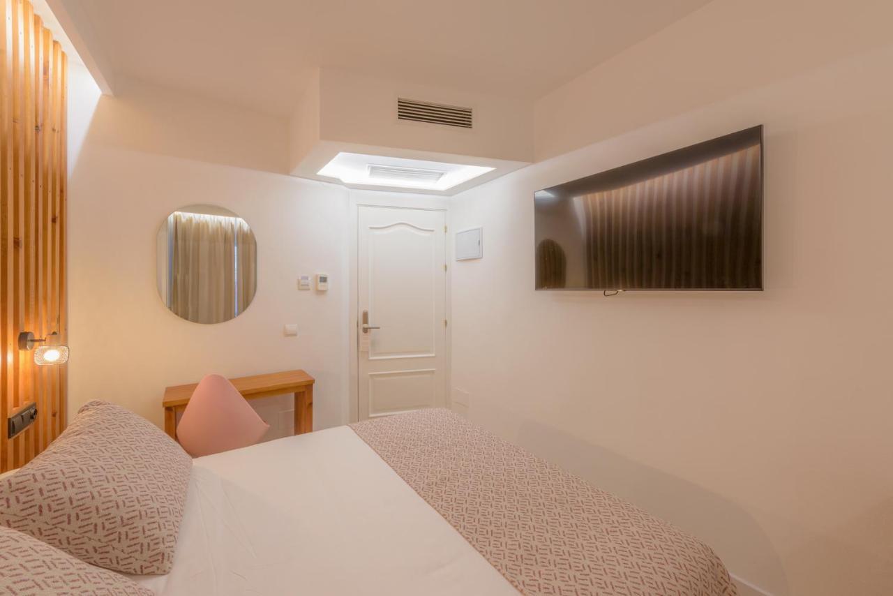 Hotel Boutique Sibarys - Adults Recommended 内尔哈 外观 照片